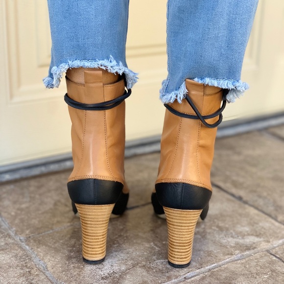 Leather High Heel Lace Up Tall Granny Duck Boots - Picture 7 of 8